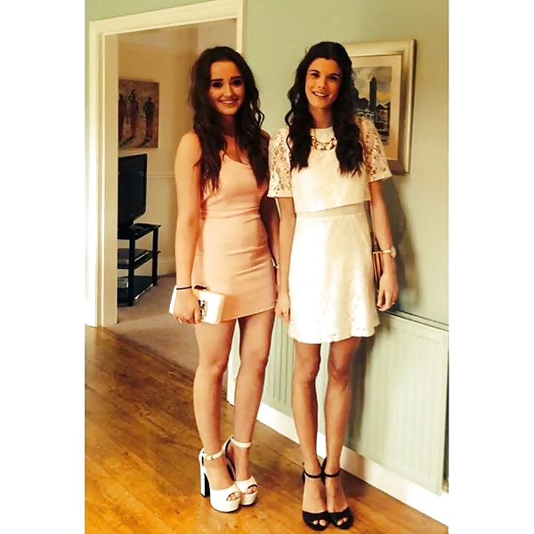 Tías buenas con vestidos 3
 #39455270