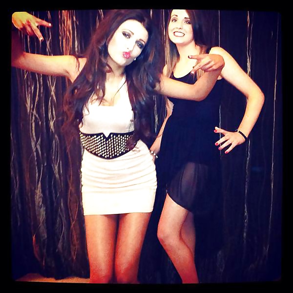 Tías buenas con vestidos 3
 #39455441