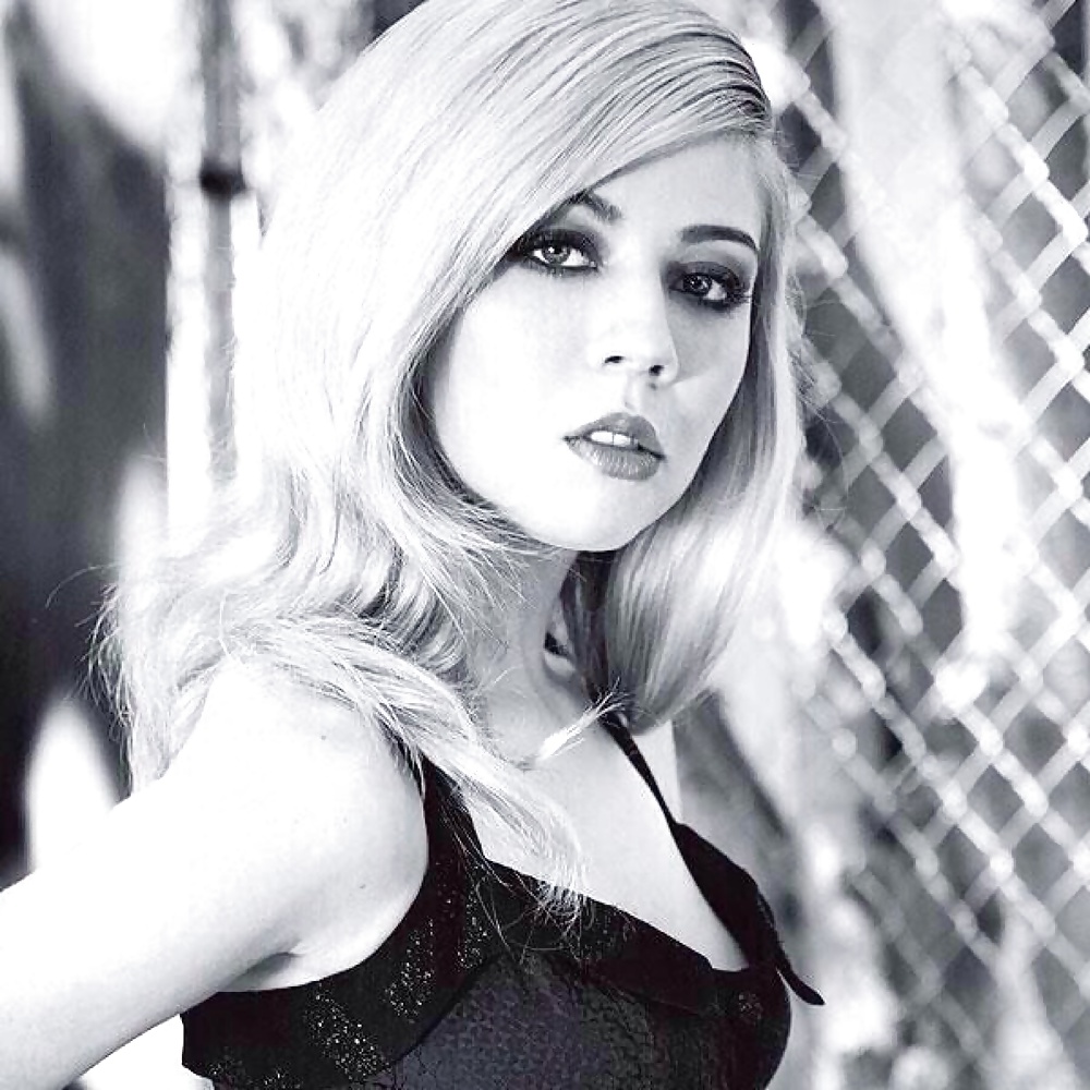 Sexy jennette
 #33041444