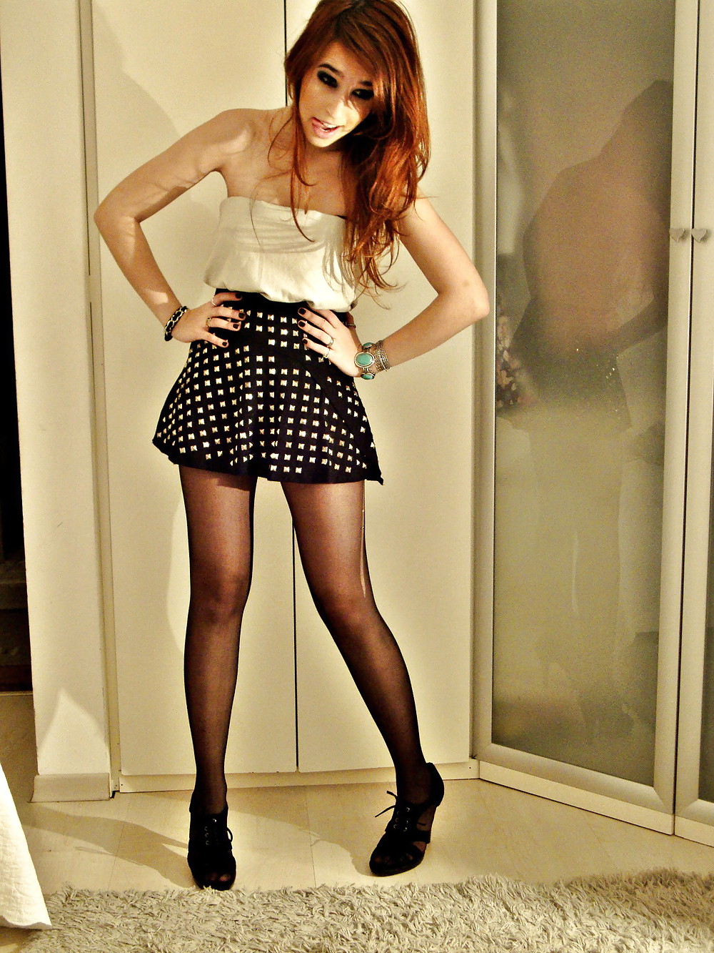 Hot teen redhead hipster in tights pantyhose #25309519