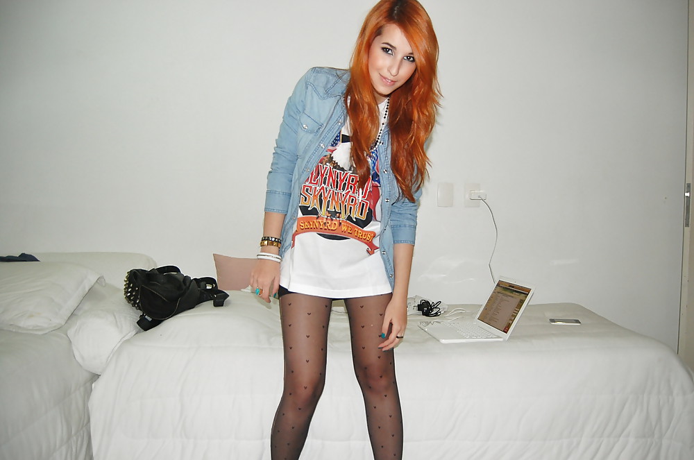 Hot teen redhead hipster in tights pantyhose #25309525