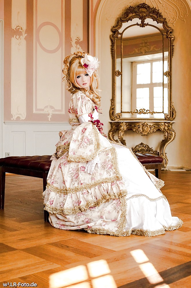 Crossdresser 1
 #38951933