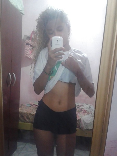 Taty carioca muito cachorra com amiga
 #25675694