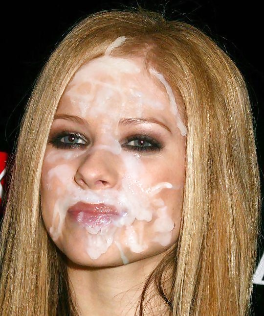 Avril Lavigne cumshots & bukkake Part 2 #27411562