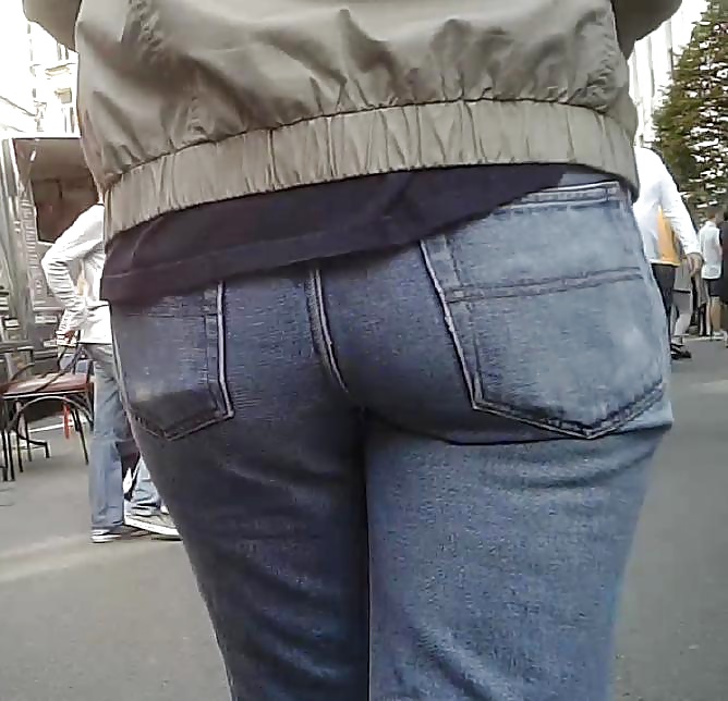 Milf Ass in Tight jeans #29390826