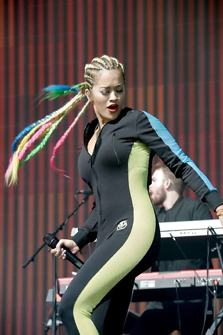 RITA ORA,CROTCH,ASS,TITS SHOTS #29627387