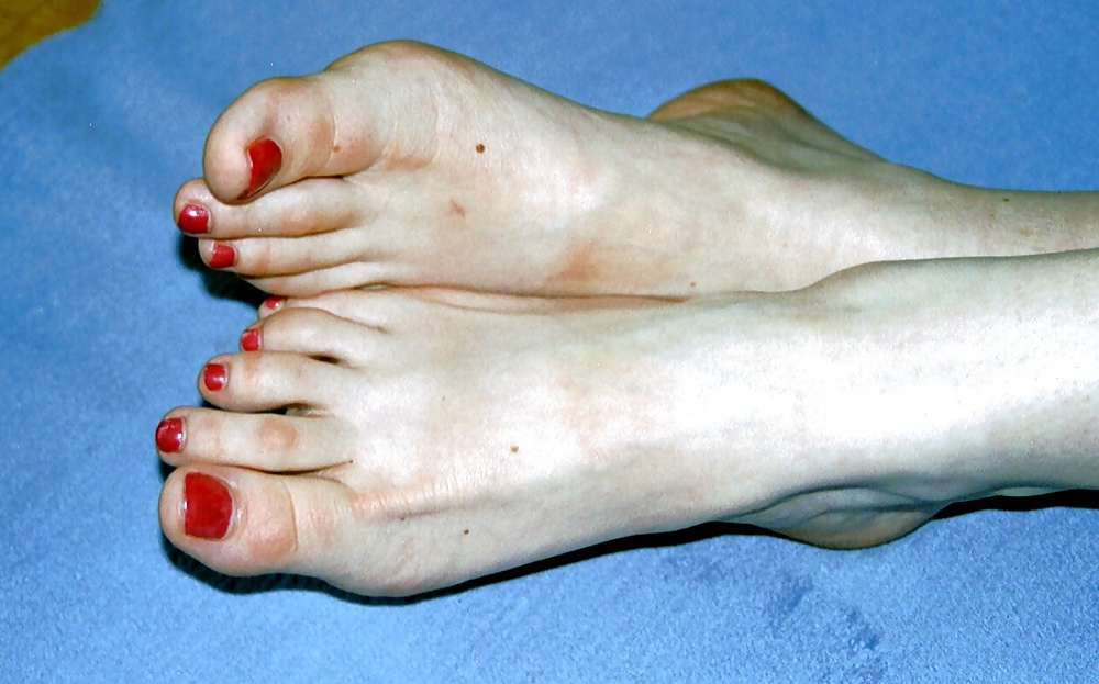 私の妻の足
 #34510447