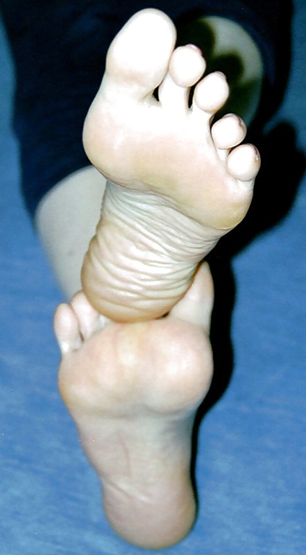 私の妻の足
 #34510468