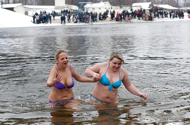 Russian Epiphany bathing! Amateur! #35792938