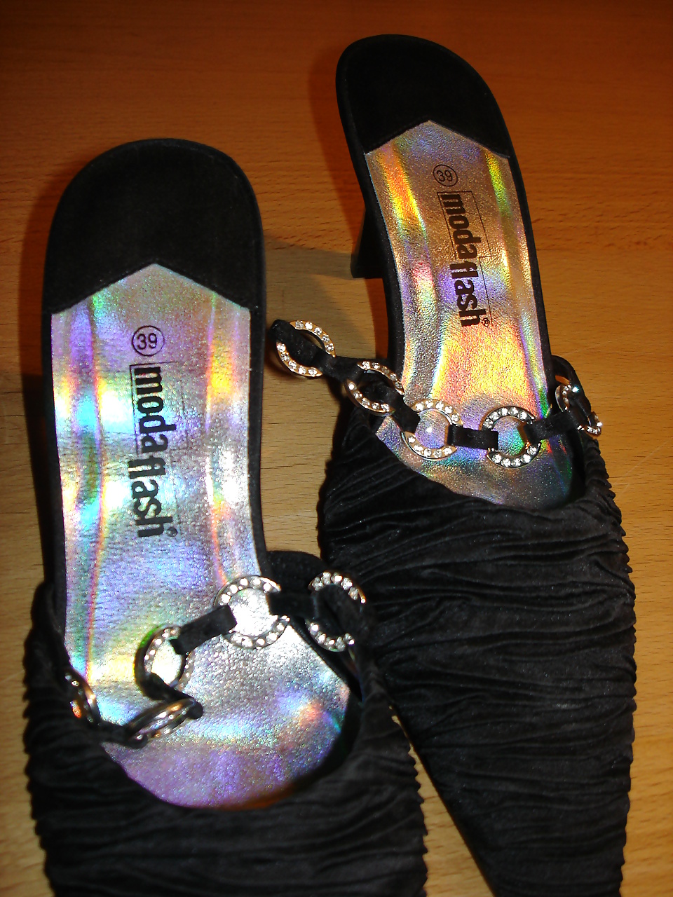 Cadeau De Madame Pour Vos Contributions: Ses Chaussures D'occasion #26003183