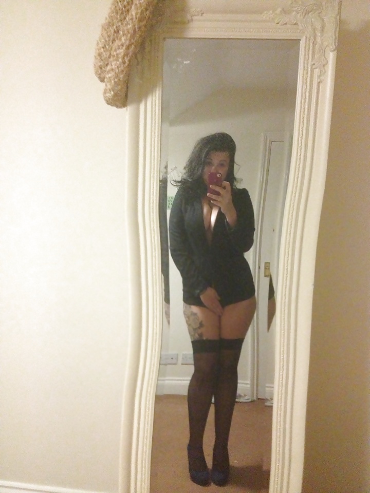 Stocking, heels and my curves ...  #35488051