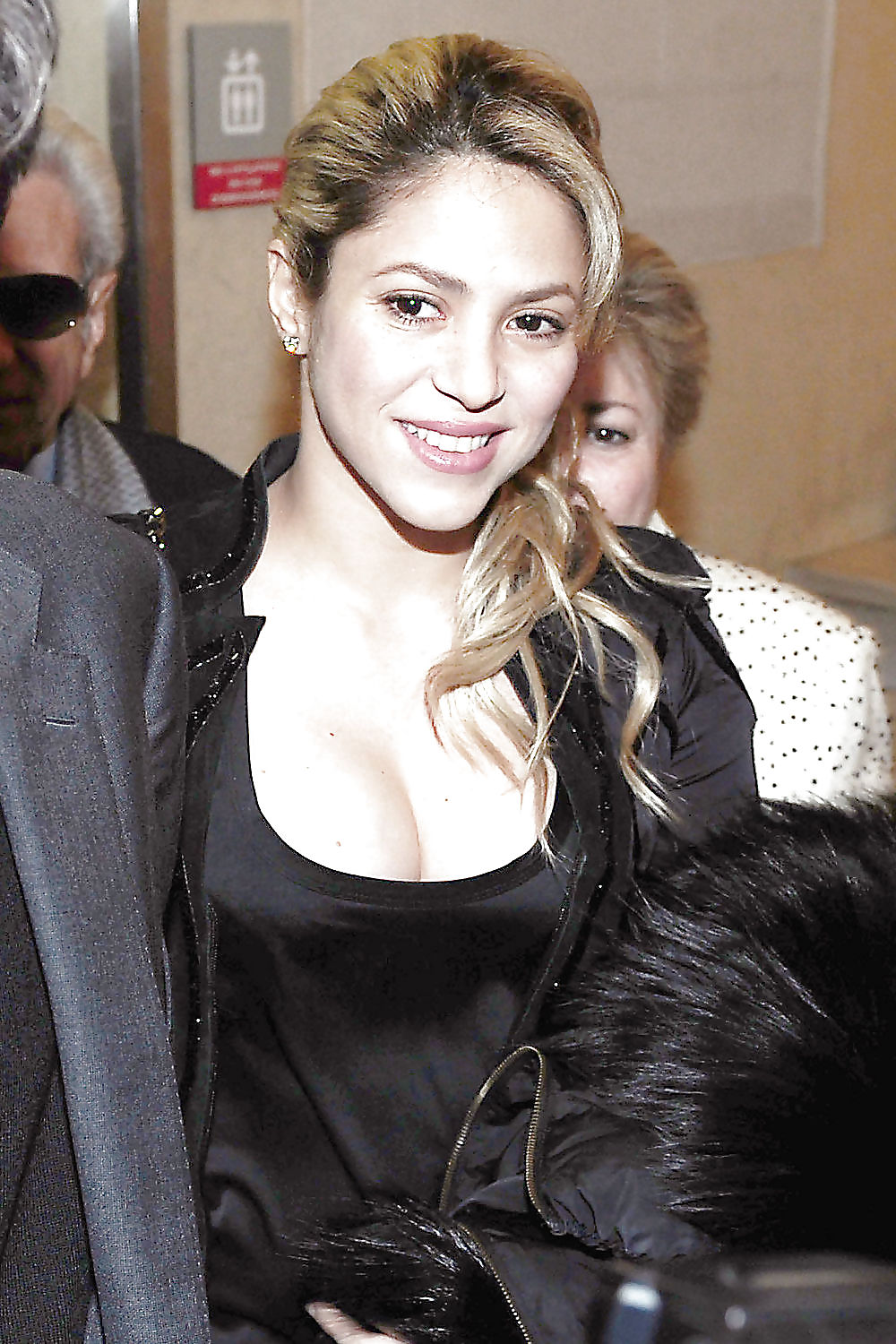 Shakira #23258626