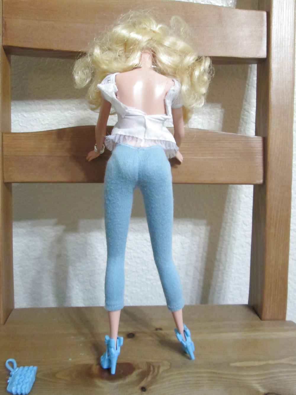 Classic blond Barbie, softcore #40360173