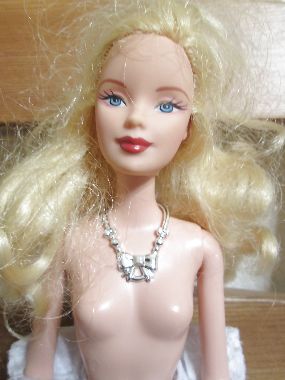 Classic blond Barbie, softcore #40360339