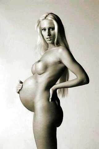Pregnant And Naked #26149533
