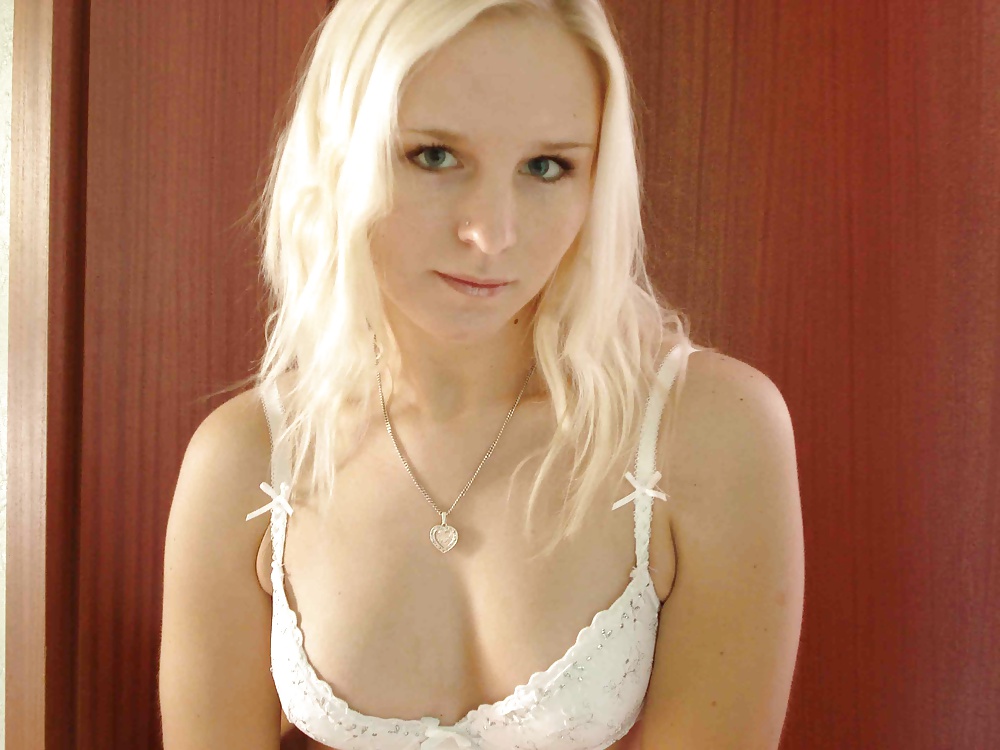 Amateur Teen Blonde #29406330