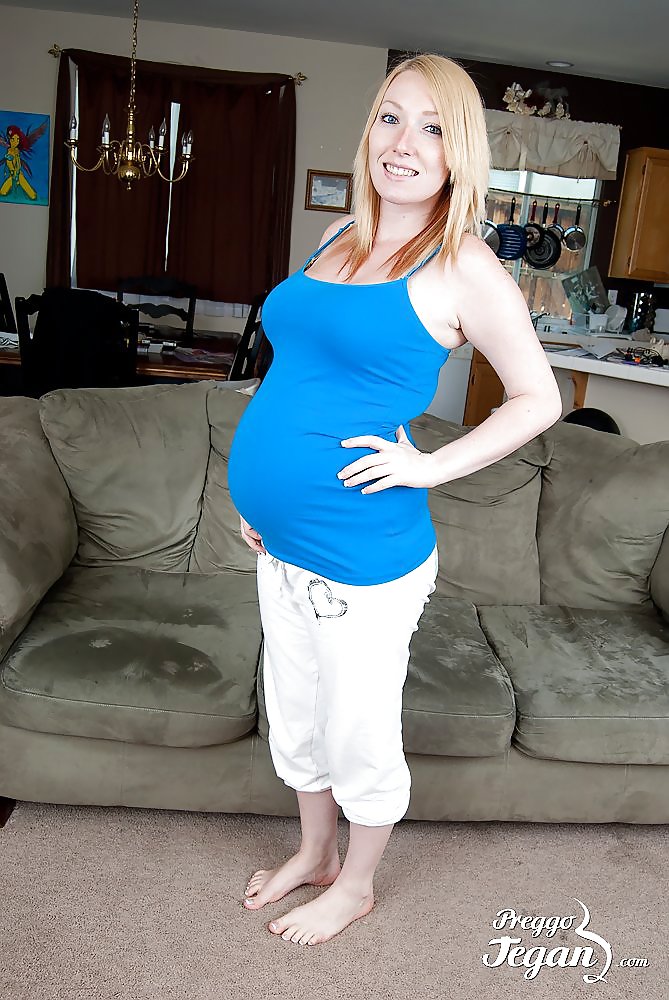 preggotegan.comからの妊娠中のtegan #2
 #23872868