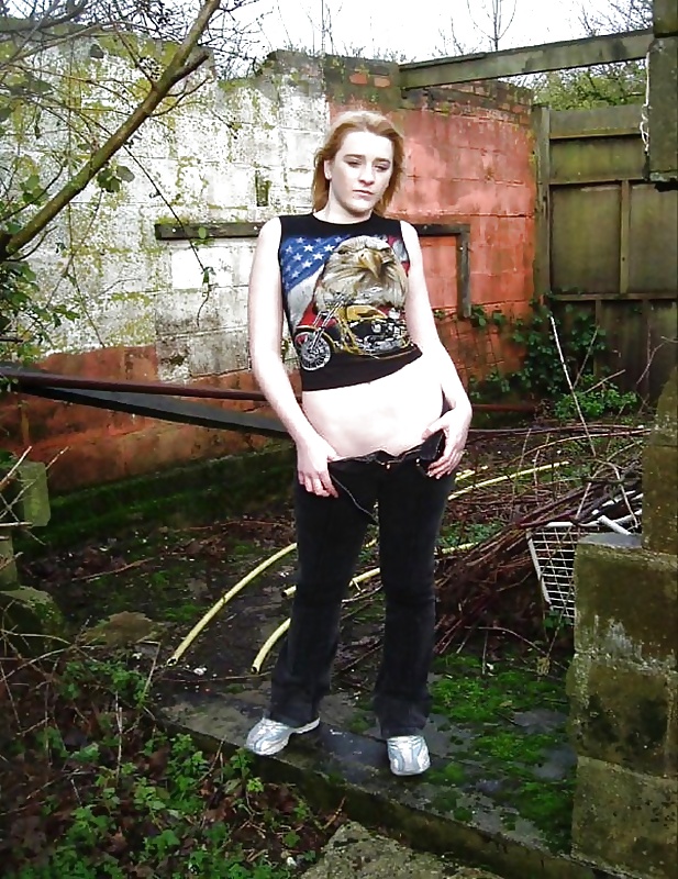 Öffentlichkeit 36 ​​Außen Blinkend FKK #40429225