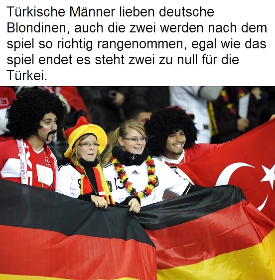 Didascalie Deutsch: le ragazze tedesche amano i ragazzi turchi
 #37280095