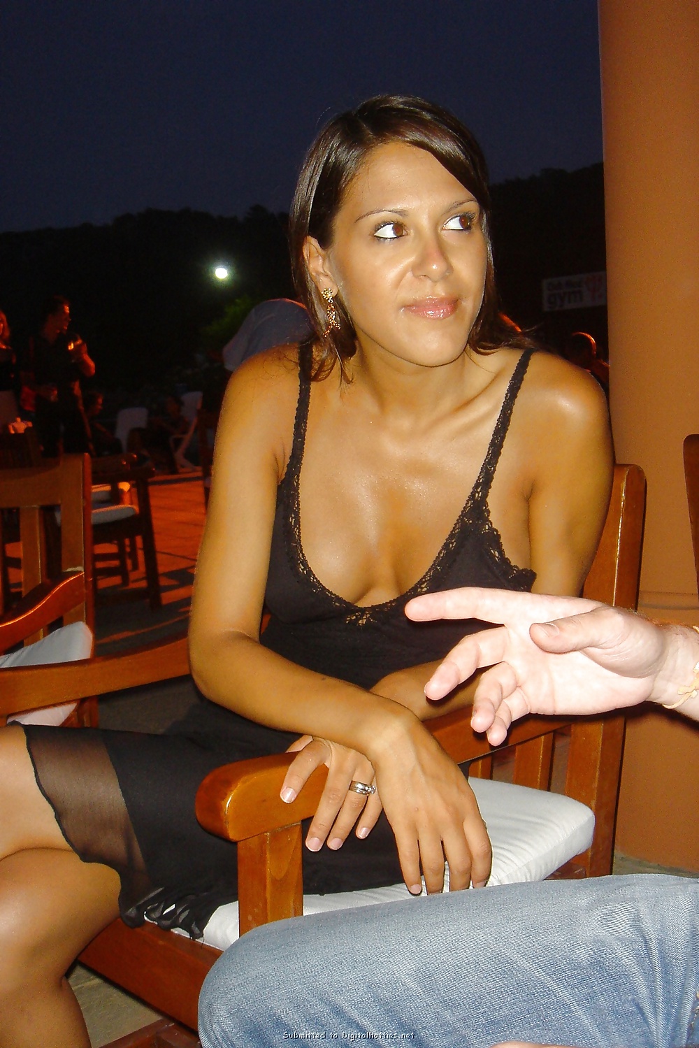 Absolut huebsche suedlaenderin
 #28140838