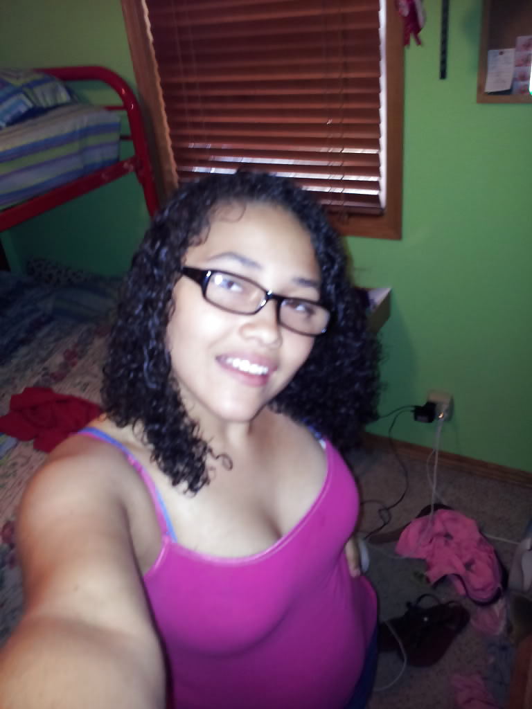 Una chica americana llamada ciceleigh e.
 #23914594