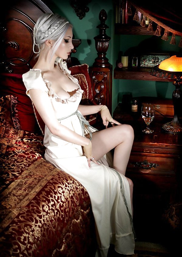 ドレスを着たセクシ-ズ 7
 #26359407