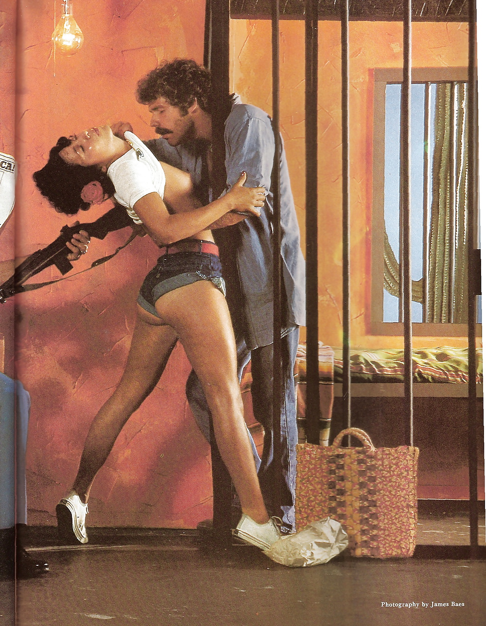 Hustler - Dec 1978 - Last Tango in Tiajuana #26301613