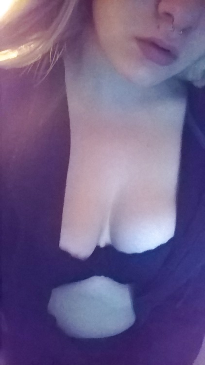 Lydia 18yo
 #32433148