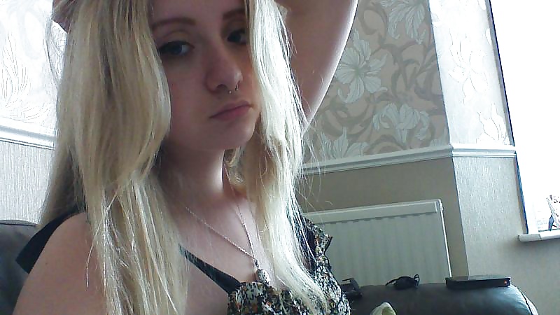 Lydia 18yo
 #32433158