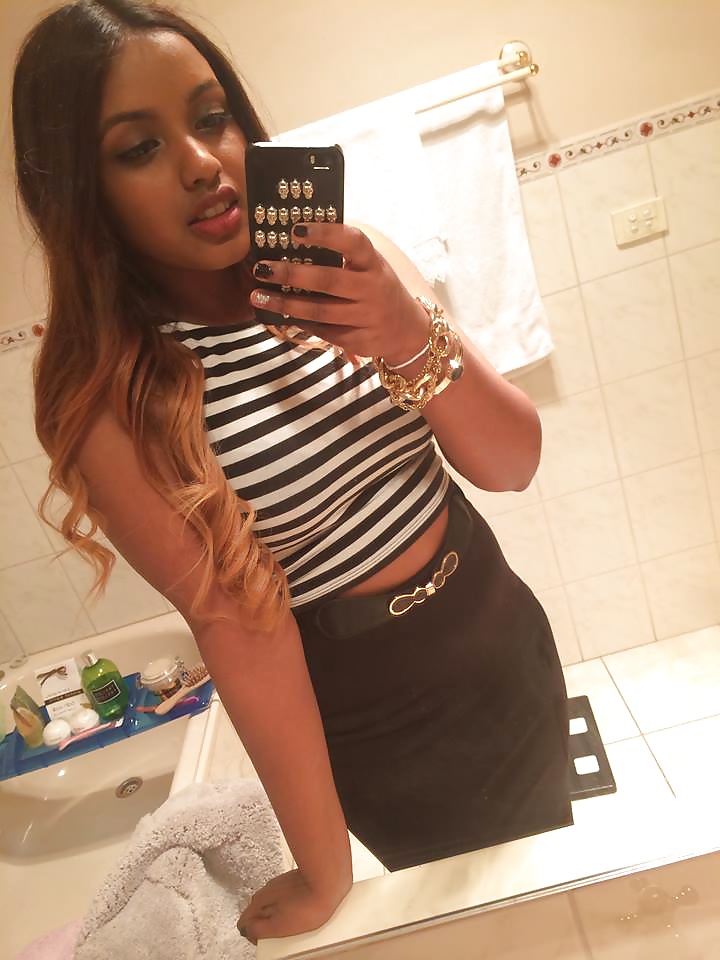 Random brown sluts
 #38914029