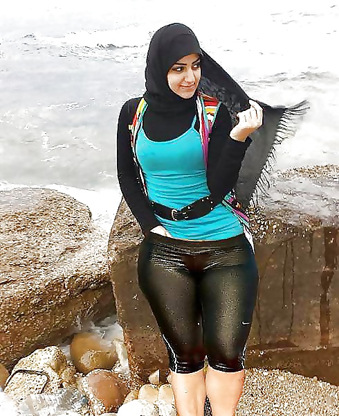 Pazzo arabo hijab nikab
 #26299430