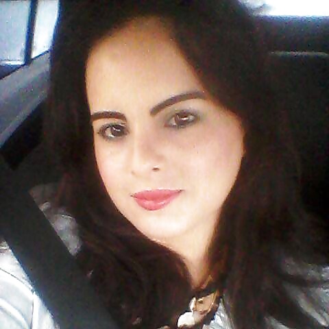 Roukia la grosse pute d'agadir est de retour
 #32806799