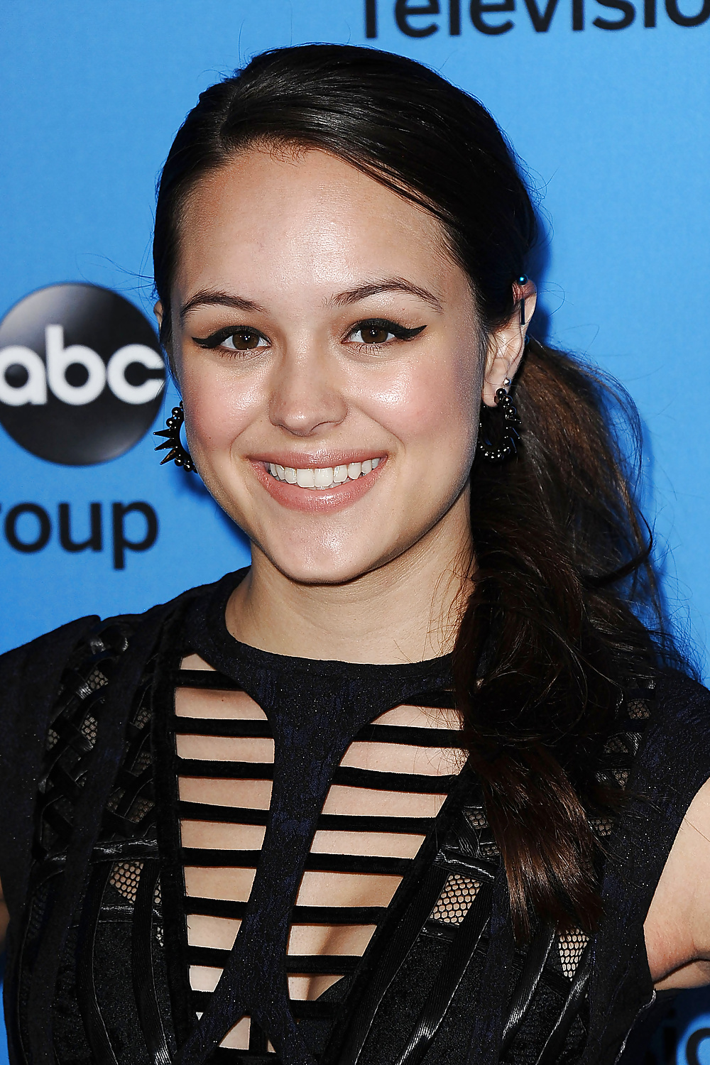 Hayley Orrantia #31892437