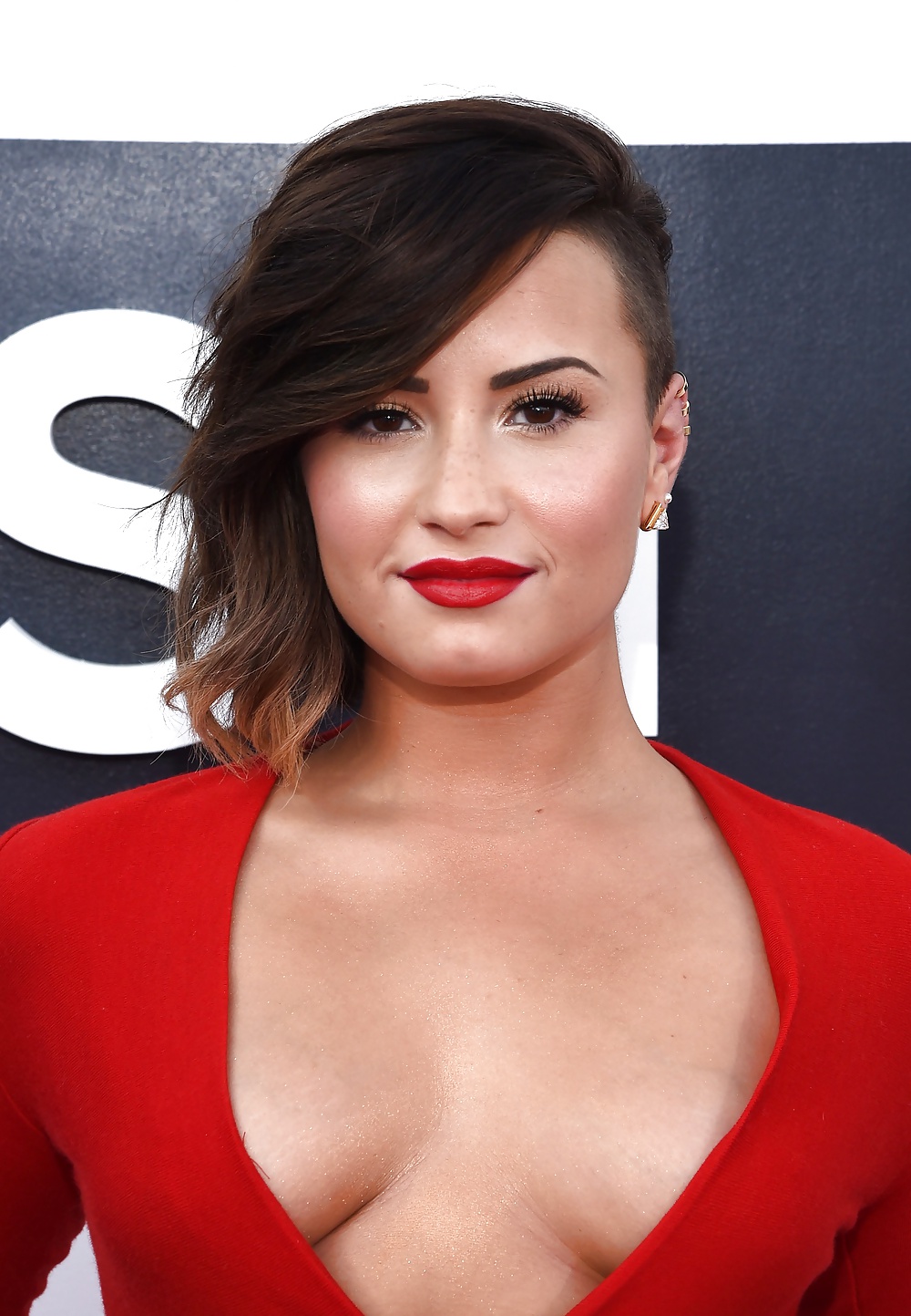 Demi Lovato - MTV Video Music Awards 2014 #29547983