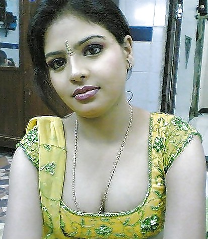 Tetas grandes
 #37790535