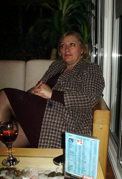 Putas maduras
 #24437493