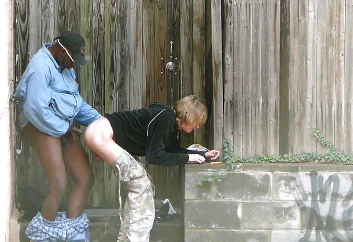 Plot holes #35908328