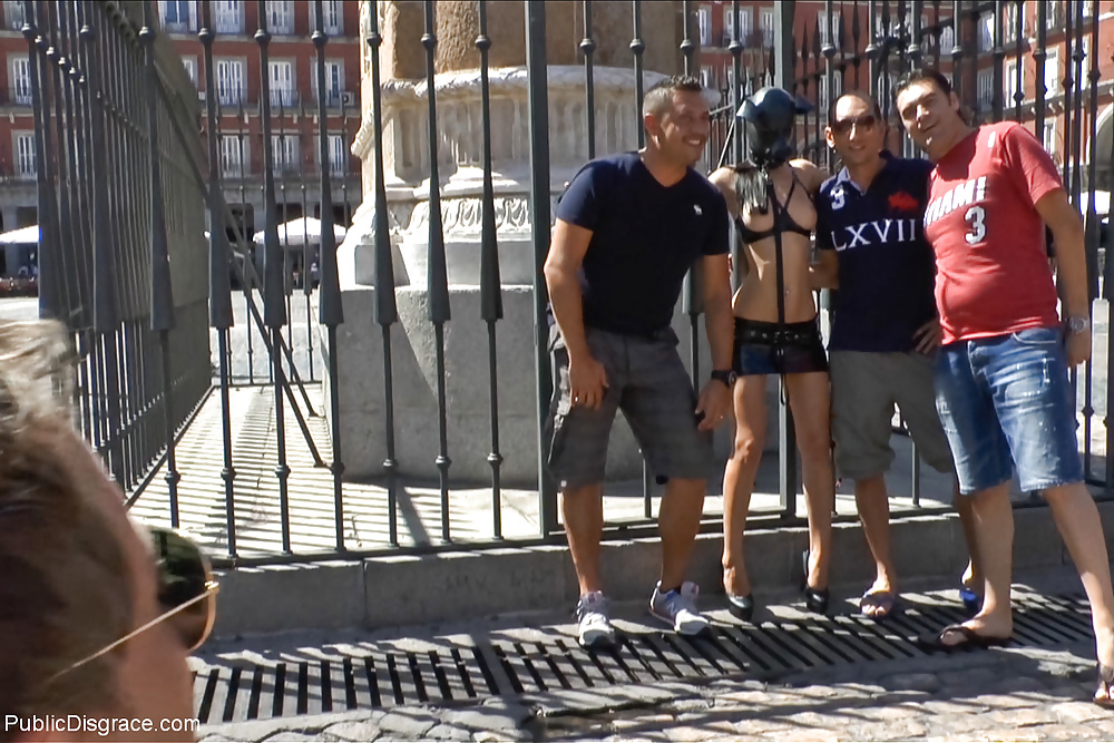 Desgracia pública carol vega
 #30582003