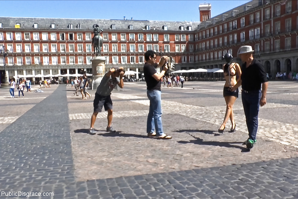 Desgracia pública carol vega
 #30582033