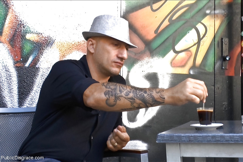 Desgracia pública carol vega
 #30582083