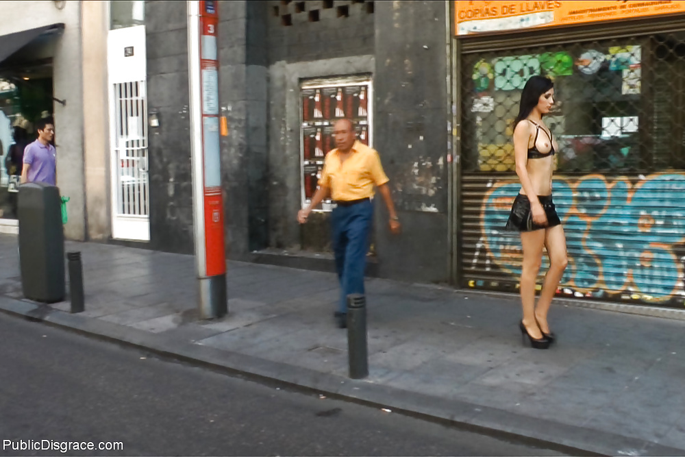 Desgracia pública carol vega
 #30582292