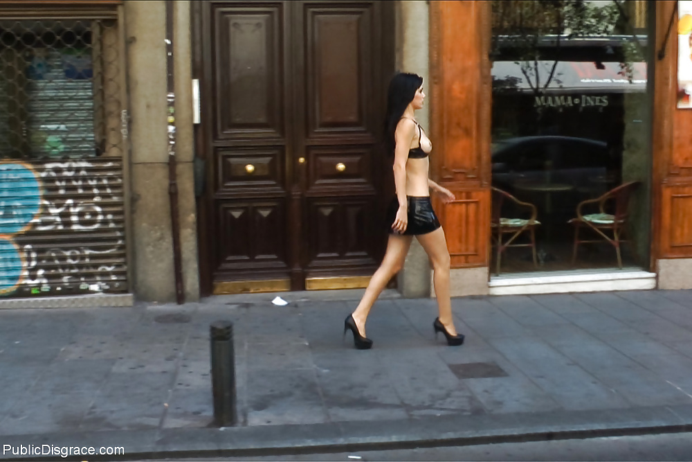 Desgracia pública carol vega
 #30582302