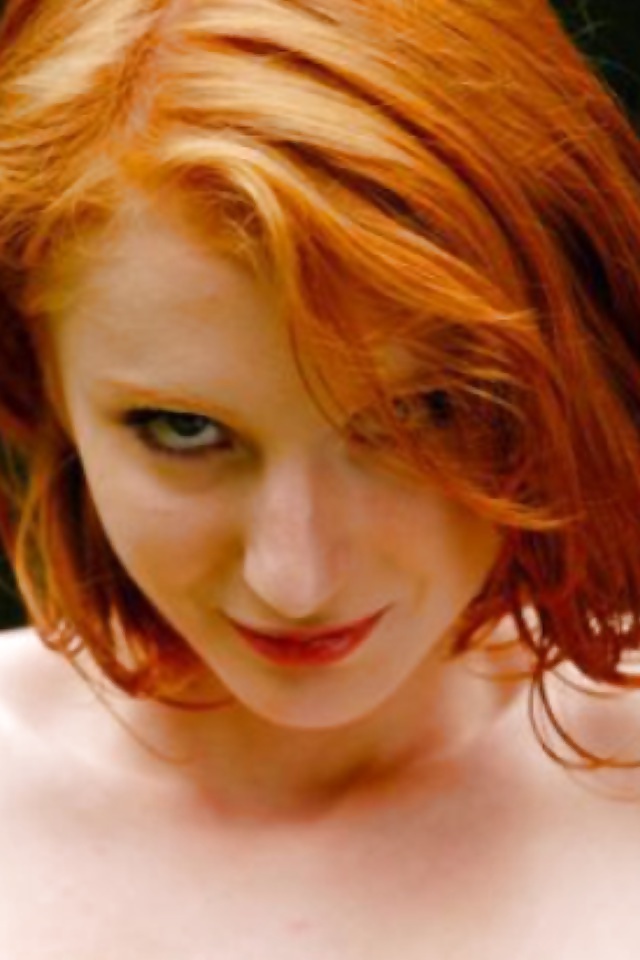 Redheads #32300871