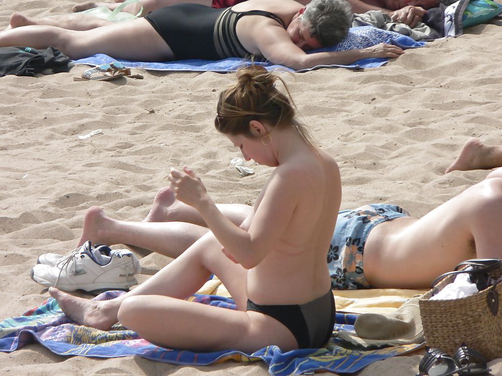 The beach 206
 #37409583