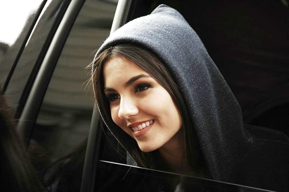 Victoria Justice Late Night Mix Part 1 (CCM) #38731888