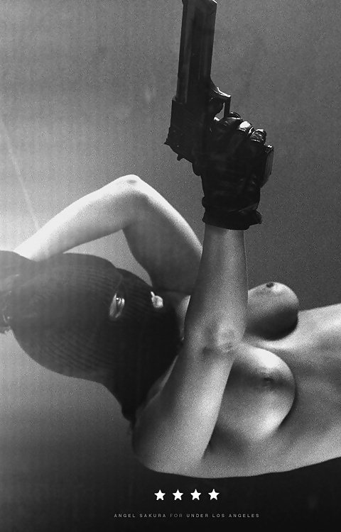 EXPLICIT CONTENT #33307697