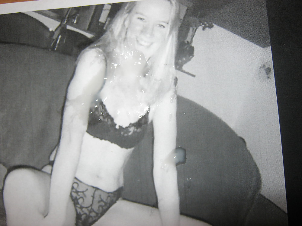 Tribut an pathot
 #35228564