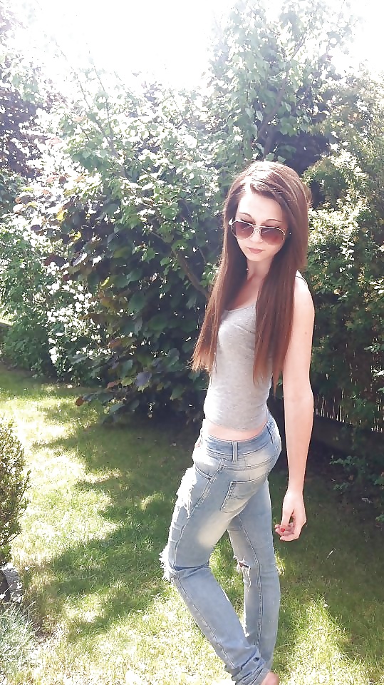 Ragazze in jeans
 #32113183