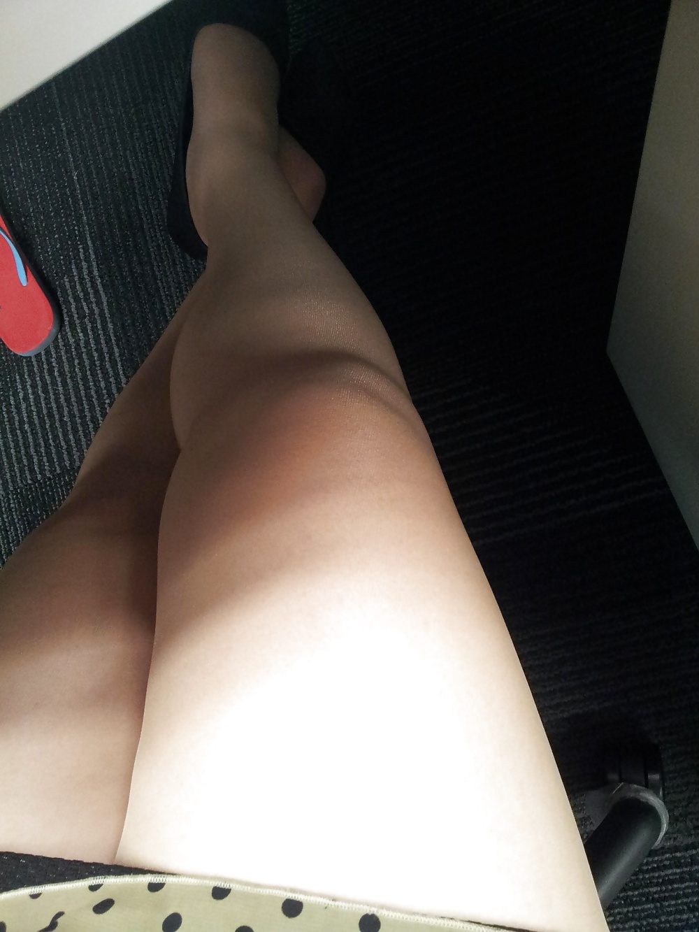 Kommentieren, Was Du Ihr Nylon Füße 3 Tun Würde! #30190863