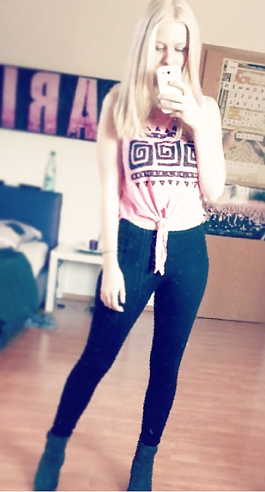 Facebook teenschlampe 
 #27673663